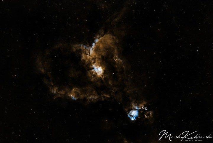 SIMPLE  =                    T / file does conform to FITS standard
BITPIX  =                  -32 / number of bits per data pixel
NAXIS   =                    3 / number of data axes
NAXIS1  =                 5357 / length of data axis 1
NAXIS2  =                 3612 / length of data axis 2
NAXIS3  =                    3 / length of data axis 3
EXTEND  =                    T / FITS dataset may contain extensions
COMMENT   FITS (Flexible Image Transport System) format is defined in 'Astronomy
COMMENT   and Astrophysics', volume 376, page 359; bibcode: 2001A&A...376..359H
MIPS-FHI=                    1 / Upper visualization cutoff
MIPS-FLO=                    0 / Lower visualization cutoff
BZERO   =                    0 / offset data range to that of unsigned short
BSCALE  =                    1 / default scaling factor
DATE    = '2025-01-22T01:46:57' / UTC date that FITS file was created
DATE-OBS= '2025-01-17T02:48:18.877717' / YYYY-MM-DDThh:mm:ss observation start, 
INSTRUME= 'ZWO ASI2600MC Pro'  / instrument name
OBSERVER= '        '           / observer name
TELESCOP= 'ZWO AM3 '           / telescope used to acquire this image
ROWORDER= 'BOTTOM-UP'          / Order of the rows in image array
XPIXSZ  =                 3.76 / X pixel size microns
YPIXSZ  =                 3.76 / Y pixel size microns
XBINNING=                    1 / Camera binning mode
YBINNING=                    1 / Camera binning mode
FOCALLEN=                  305 / Camera focal length
CCD-TEMP=                  -10 / CCD temp in C
SET-TEMP=                  -10 / Temperature setting in C
EXPTIME =                  120 / Exposure time [s]
STACKCNT=                  237 / Stack frames
LIVETIME=                28440 / Exposure time after deadtime correction
EXPSTART=         2.46069e+006 / Exposure start time (standard Julian date)
EXPEND  =         2.46069e+006 / Exposure end time (standard Julian date)
FILTER  = 'mixed   '           / Active filter name
IMAGETYP= 'Light   '           / Type of image
OBJECT  = 'Capella '           / Name of the object of interest
CVF     =             0.242863 / Conversion factor (e-/adu)
RA      =              38.5708 / Image center Right Ascension (deg)
DEC     =              61.6581 / Image center Declination (deg)
CRPIX1  =              3555.68 / Axis1 reference pixel
CRPIX2  =              1367.57 / Axis2 reference pixel
CRVAL1  =              38.6958 / Axis1 reference value (deg)
CRVAL2  =               62.256 / Axis2 reference value (deg)
CDELT1  =          0.000706141 / X pixel size (deg)
CDELT2  =          0.000705882 / Y pixel size (deg)
PC1_1   =           -0.0530148 / Linear transformation matrix (1, 1)
PC1_2   =            -0.998245 / Linear transformation matrix (1, 2)
PC2_1   =             0.998961 / Linear transformation matrix (2, 1)
PC2_2   =           -0.0526799 / Linear transformation matrix (2, 2)
END